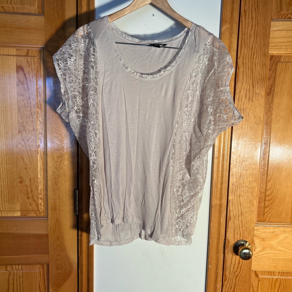 Elegant Lace Sleeve Women's Top